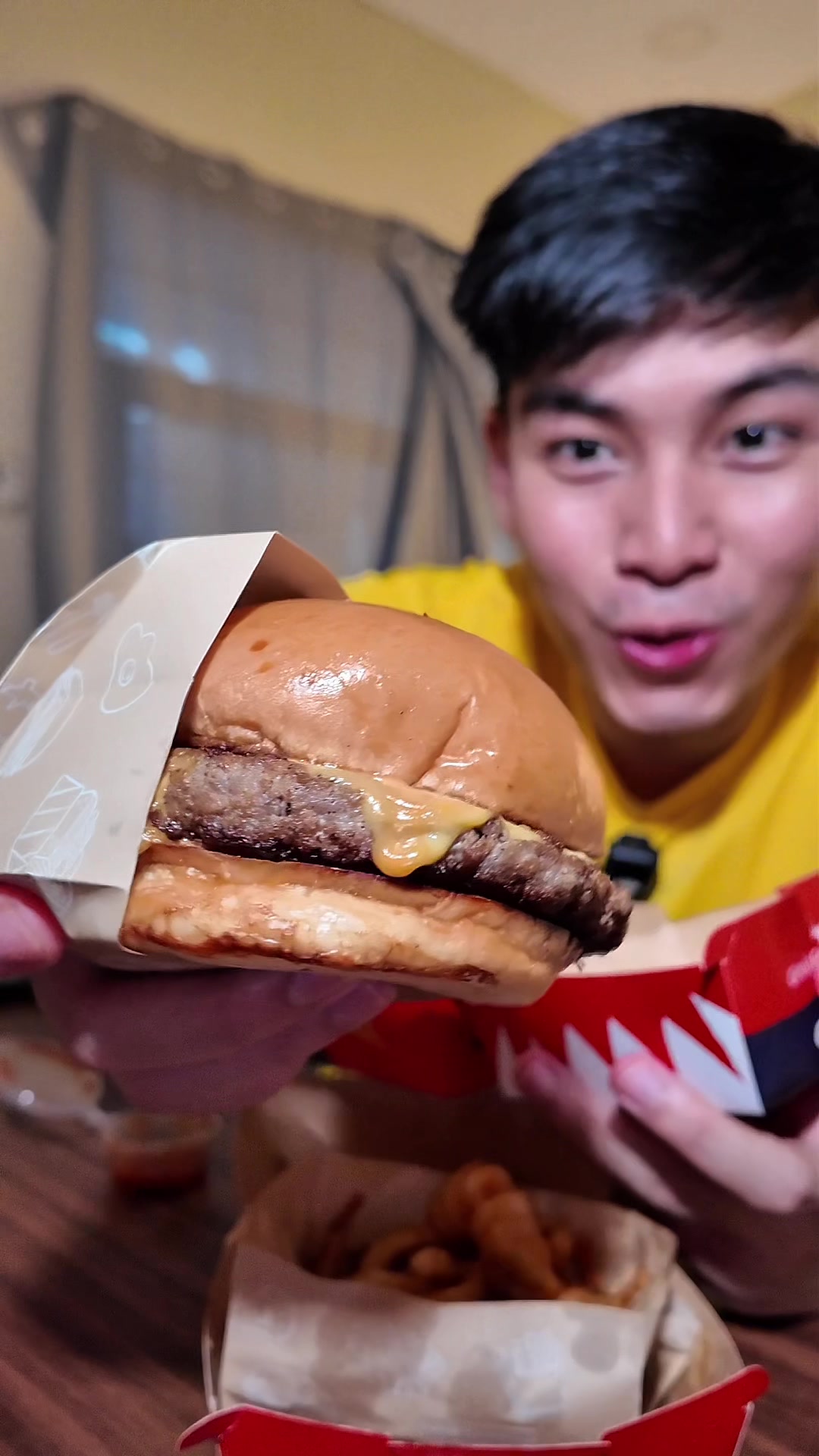 @Let’s Eat Mga Paps!