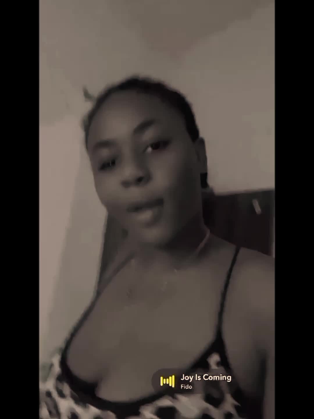 @OMALICHA🪷💙🌺