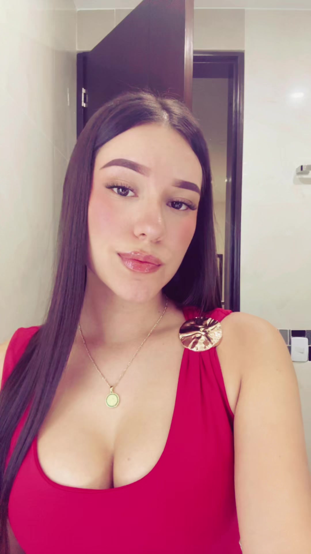 @Dani Cruz ✨