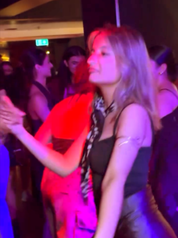 @Bollywoodclub
