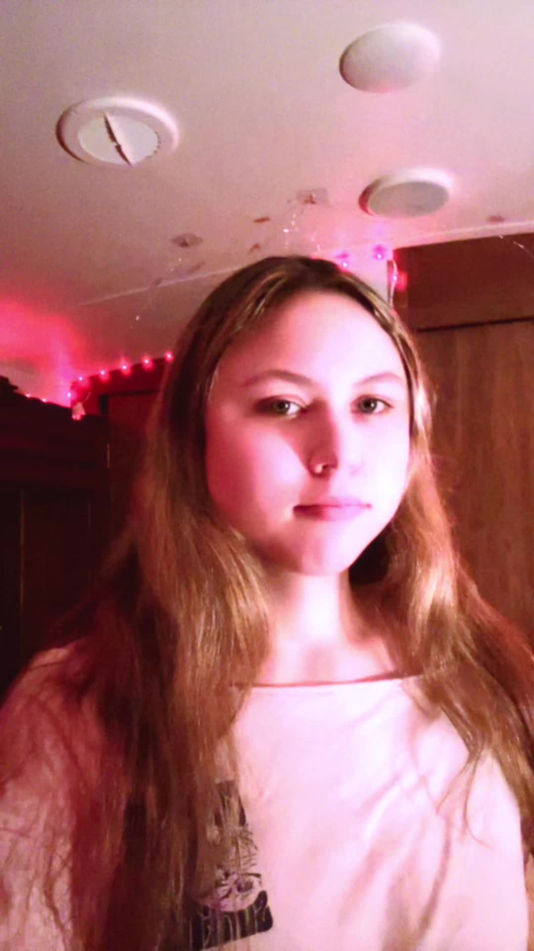 @emmalovesyou18