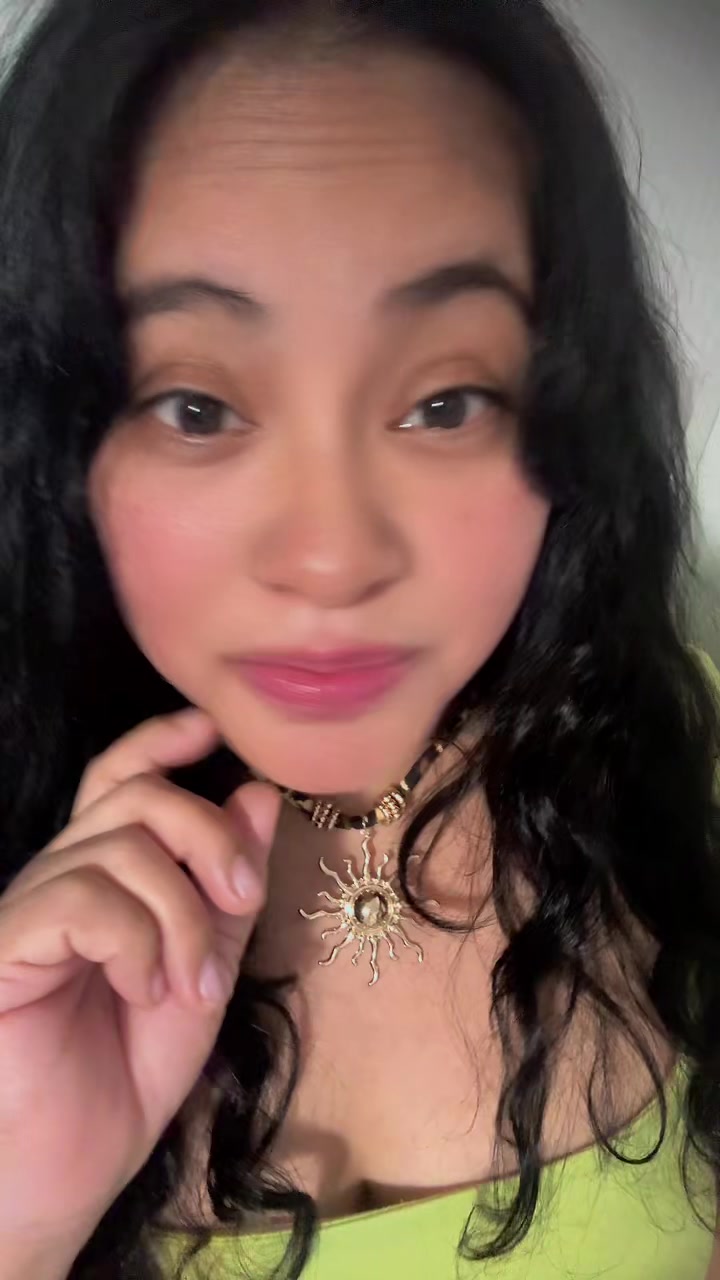@nayi_0320