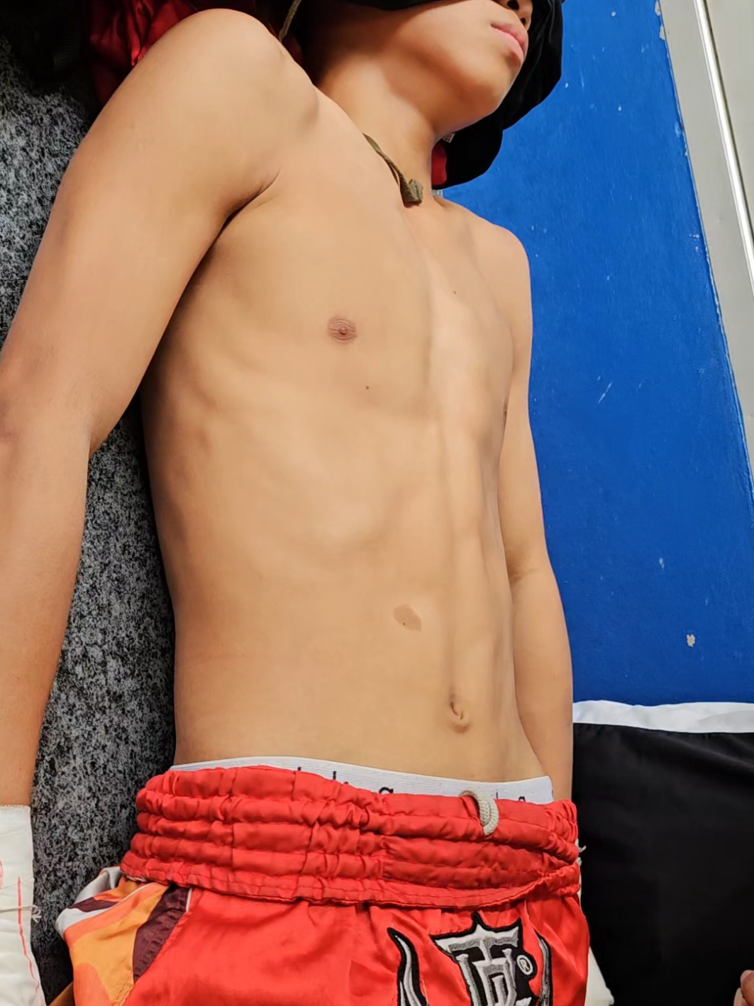 @นวดน้ำมันพันมือ