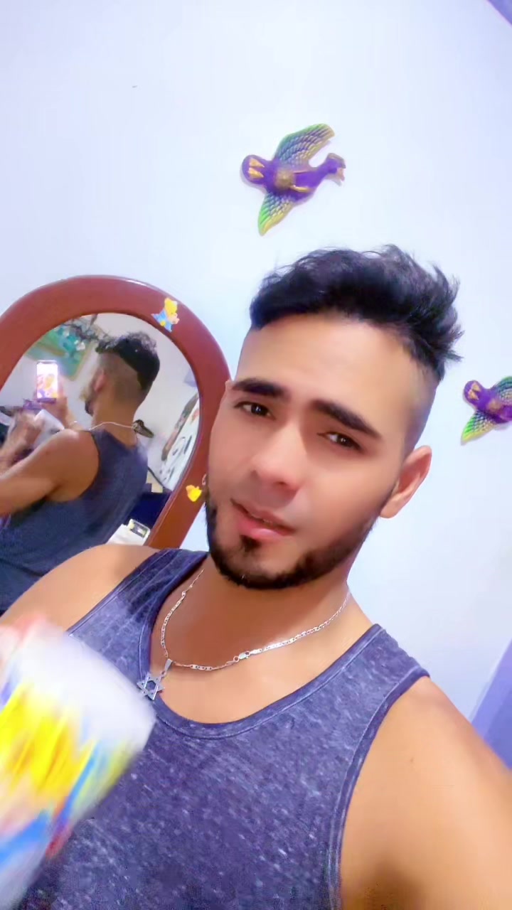 @Aroe&ntilde;o