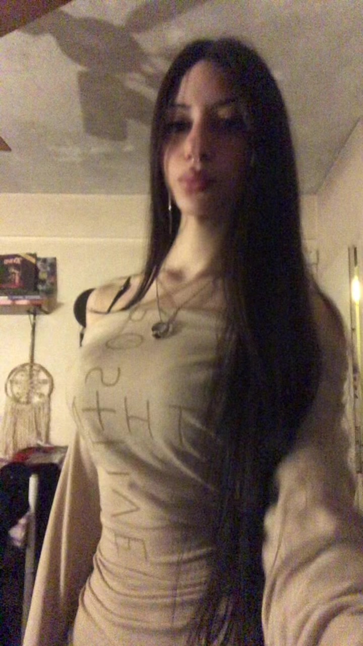 @𝒿