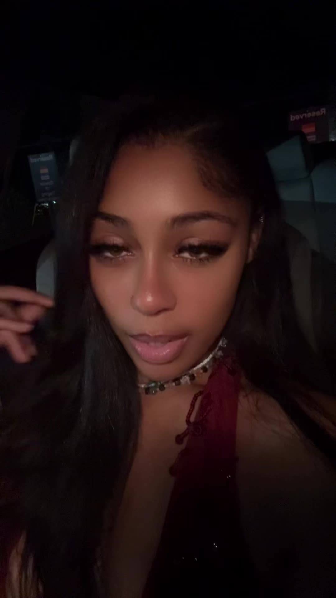 @Pinklaflare