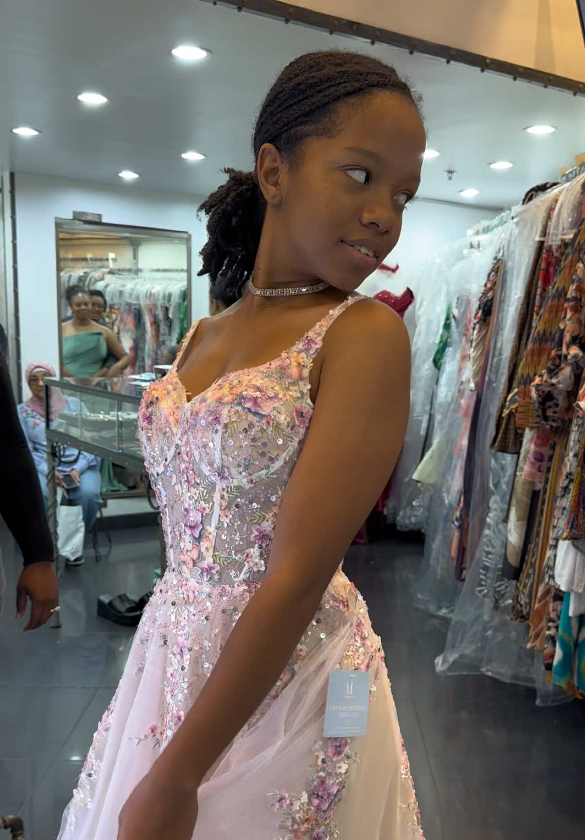 @Peter Elias Boutiques