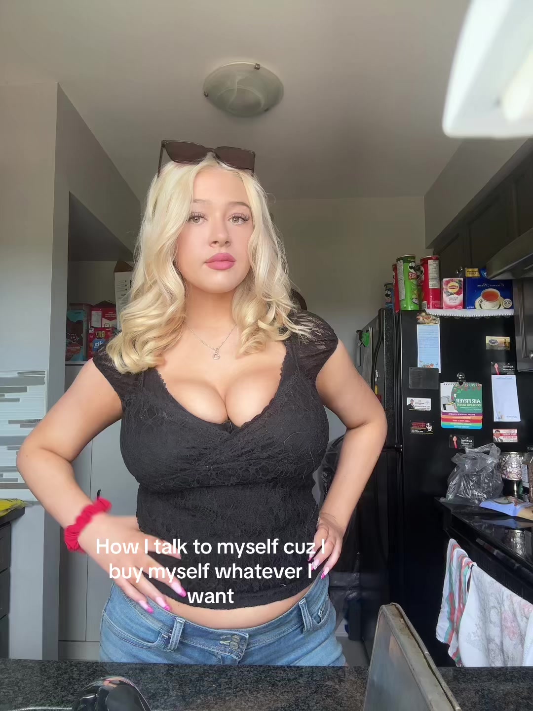 @itsjusturfavv