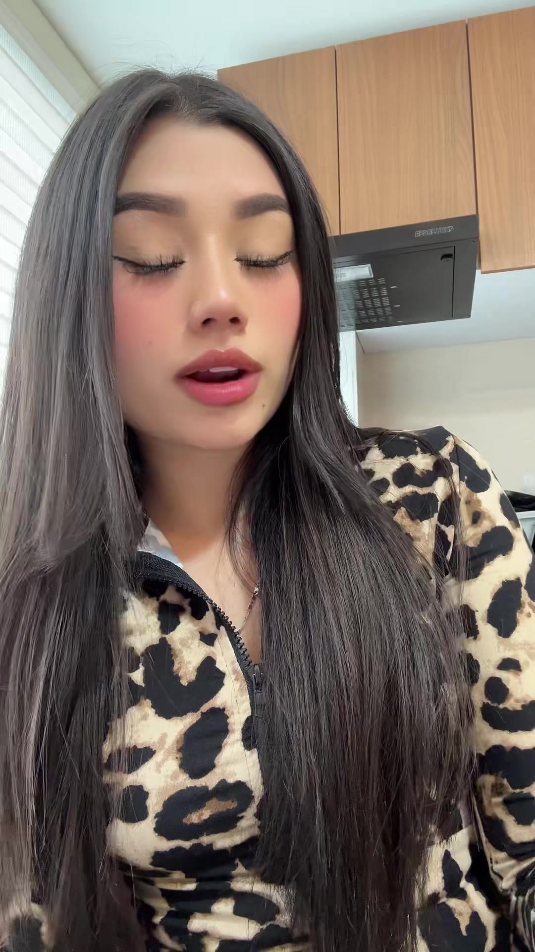@Karensantamaria02
