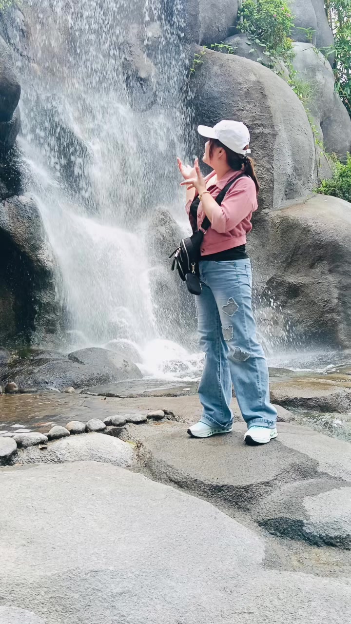 @Uy&ecirc;n Phuong 💖