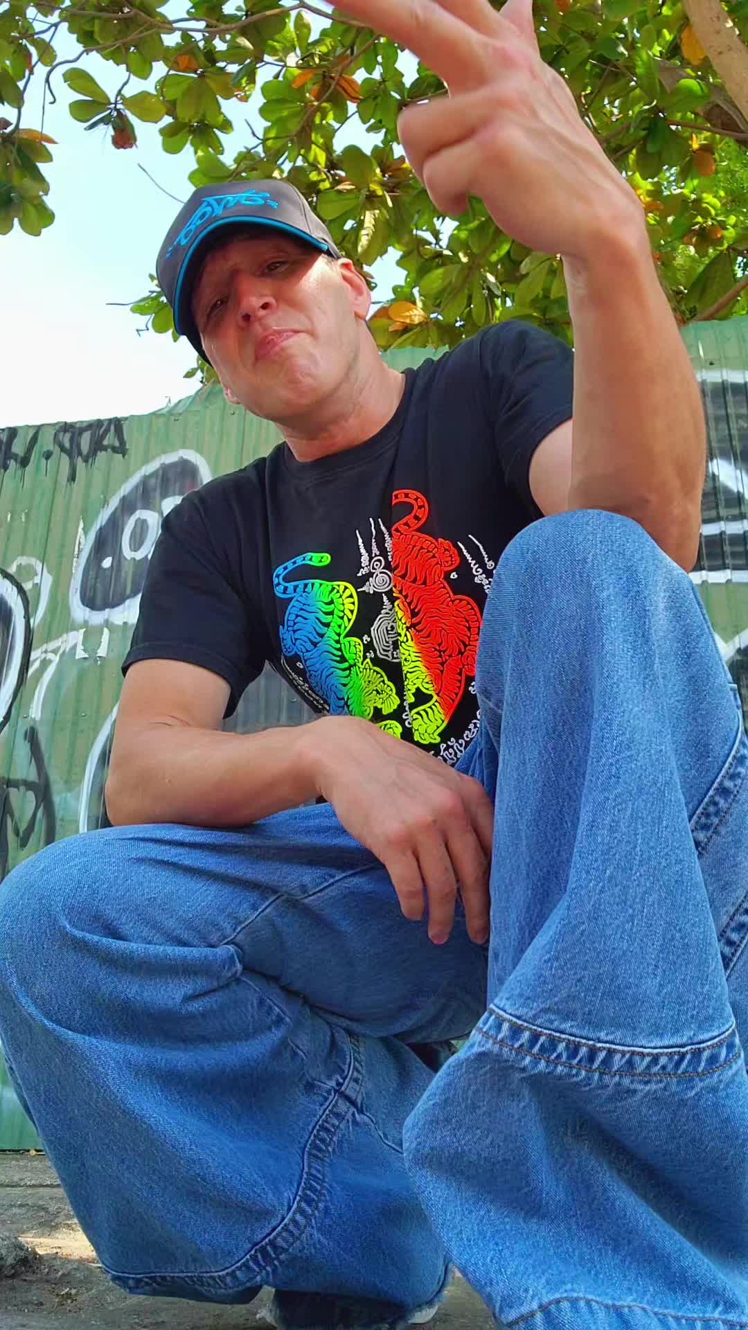 @MisterJuggles