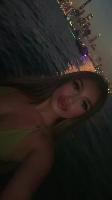 @Ashleymarie