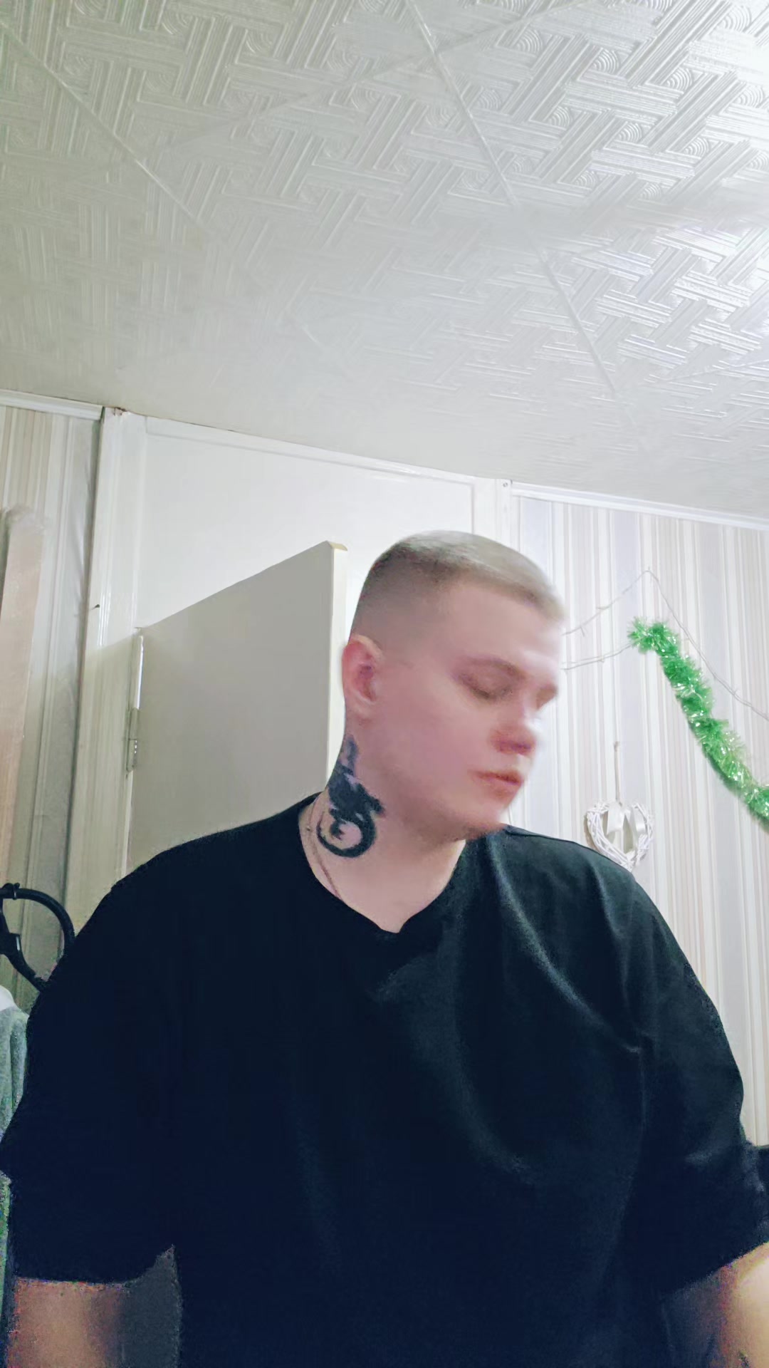 @Кот