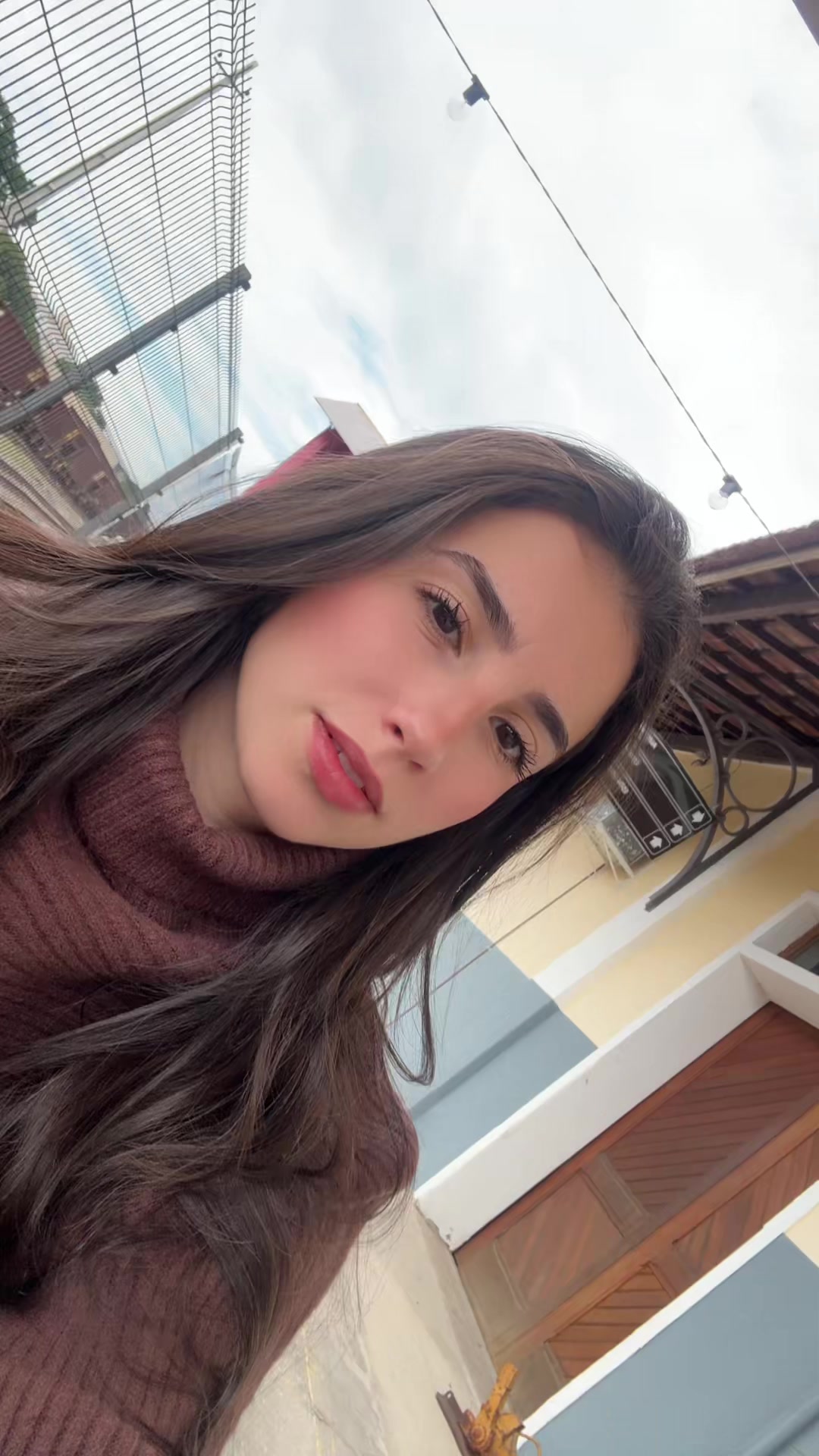 @larah_chris