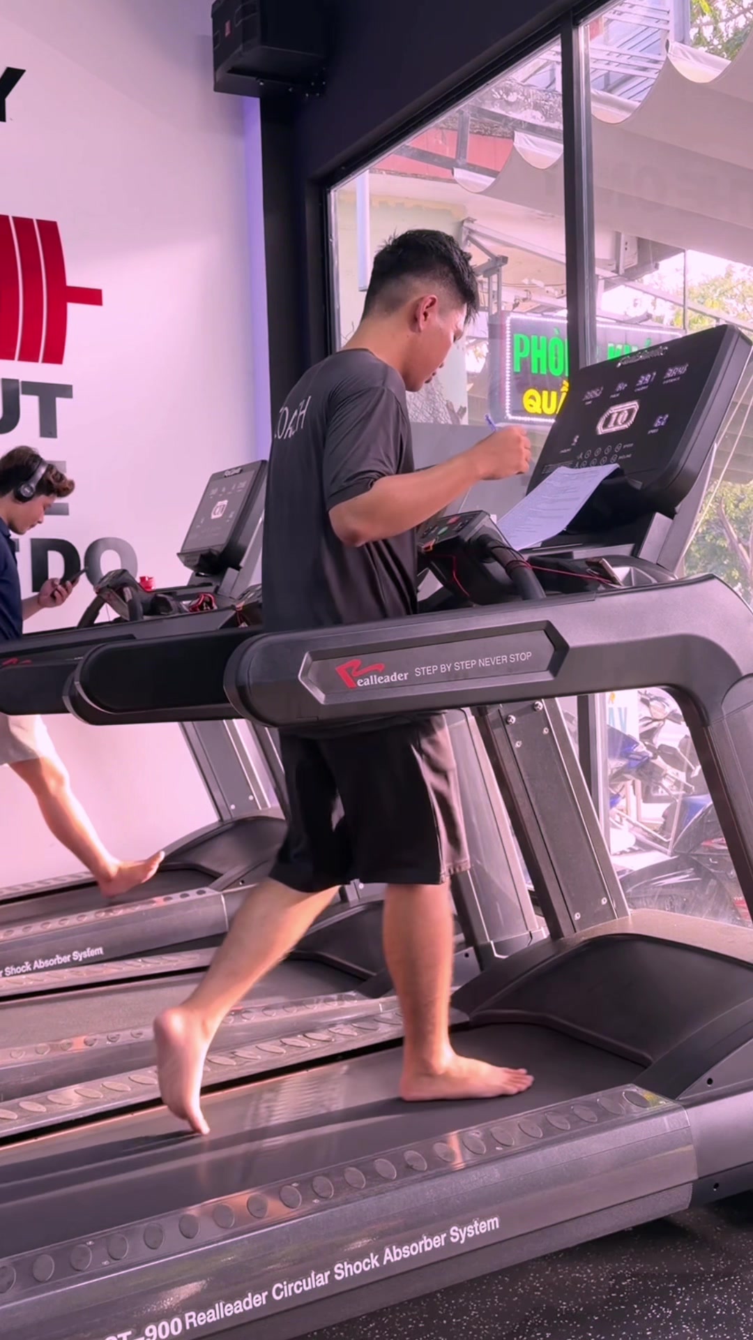 @Phạm Tiến Lộc