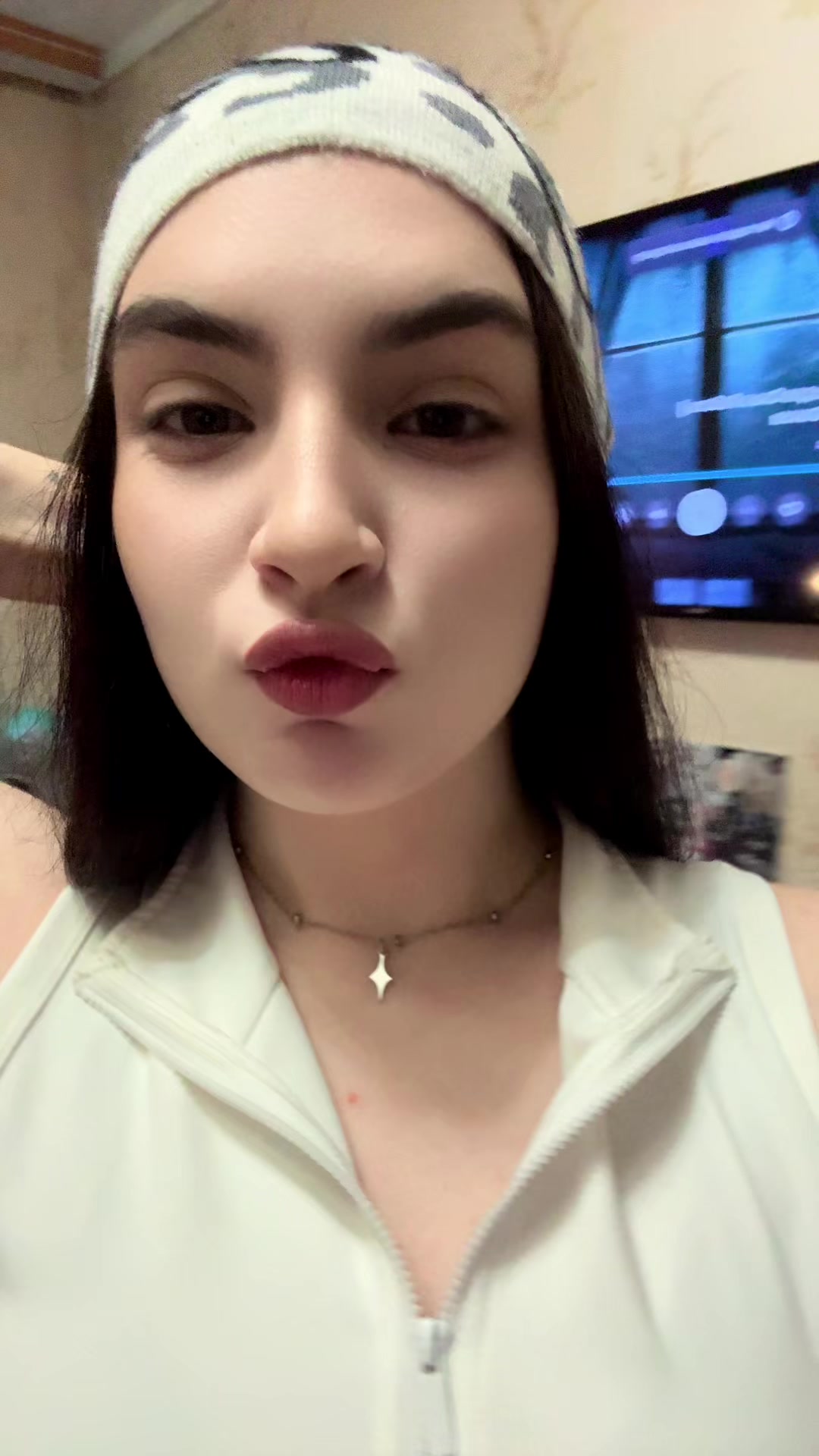 @бусинка