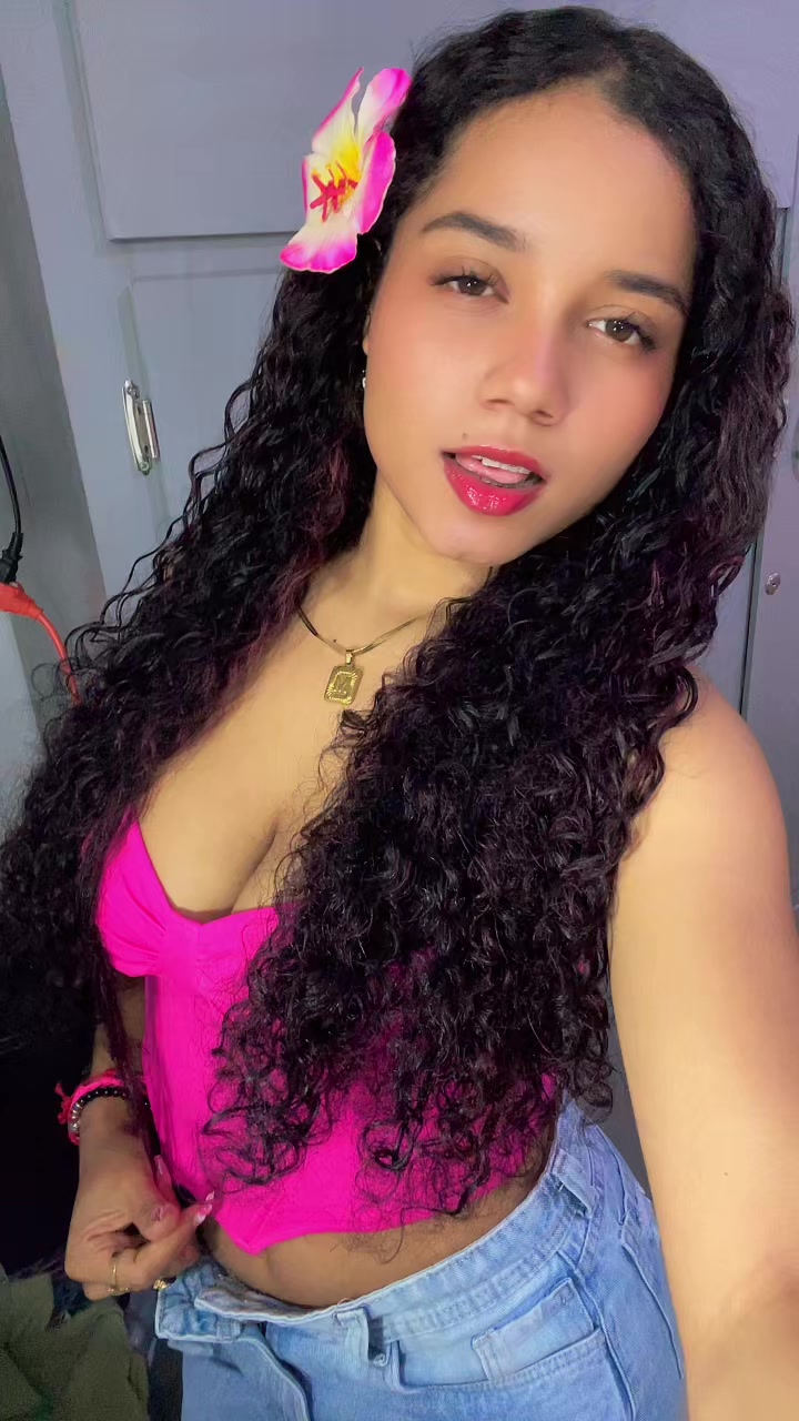 @Tatiana Robles💚👮🏽