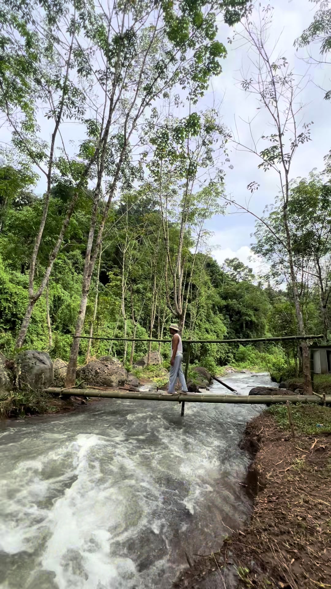 @Je&ntilde;o Aberde Laguna