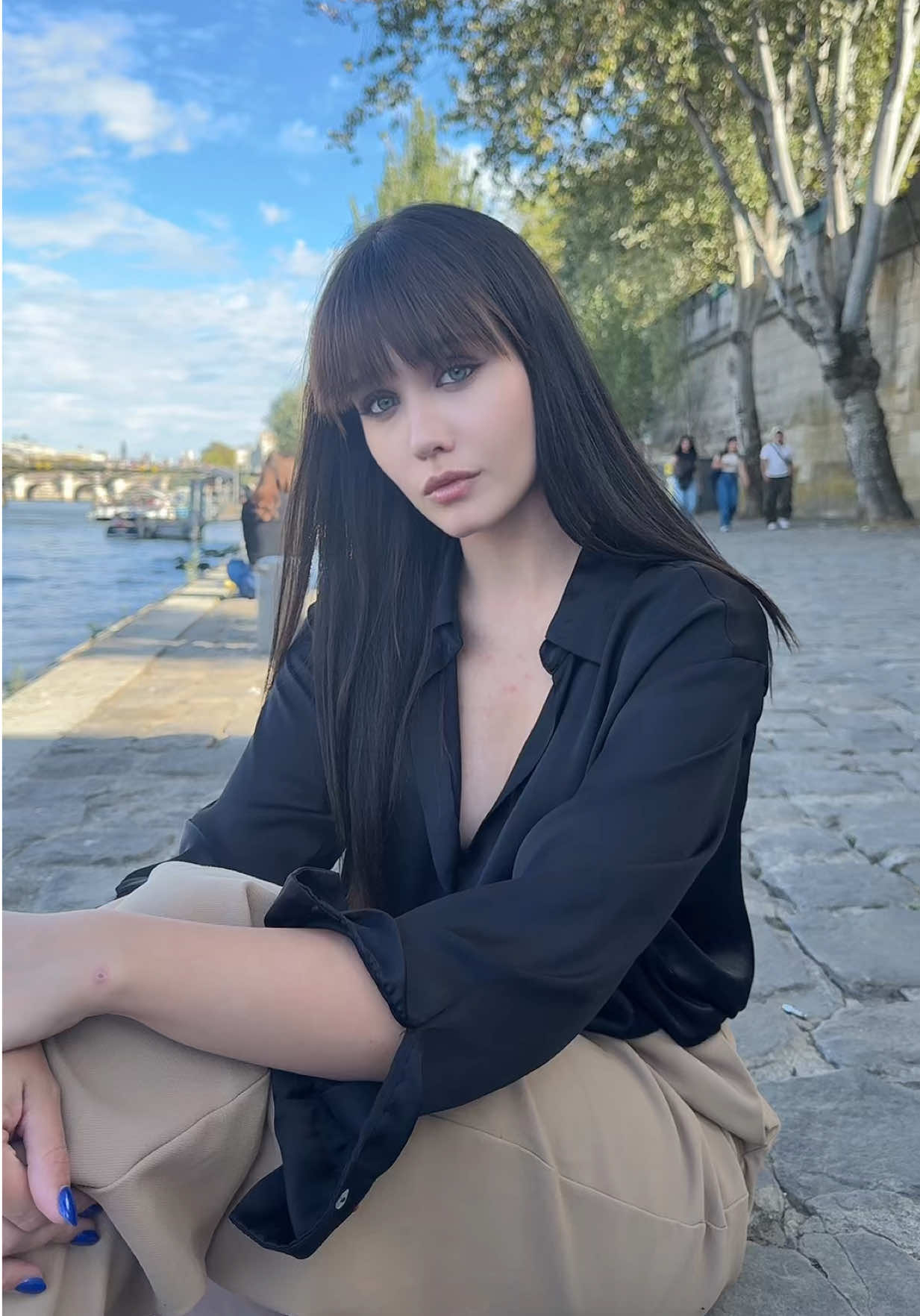 @𝑁𝑖𝑛𝑒𝑙𝑙𝑒.