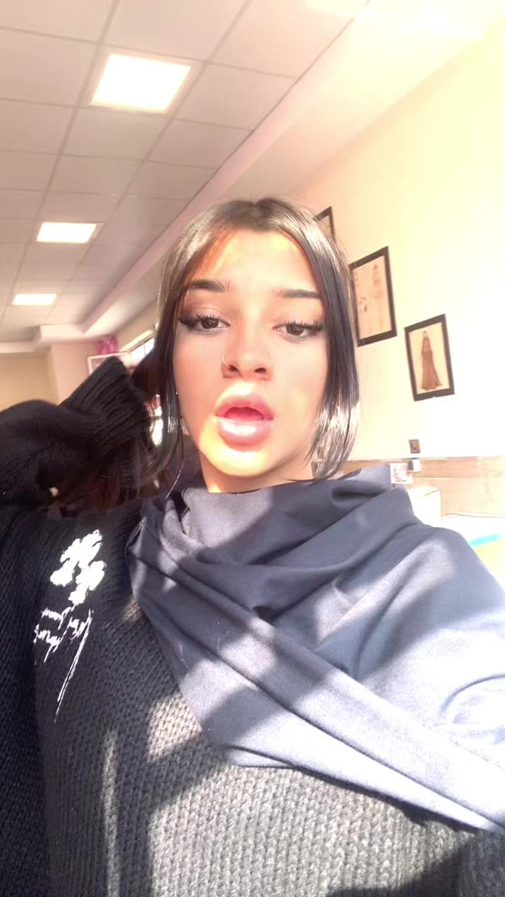 @melika