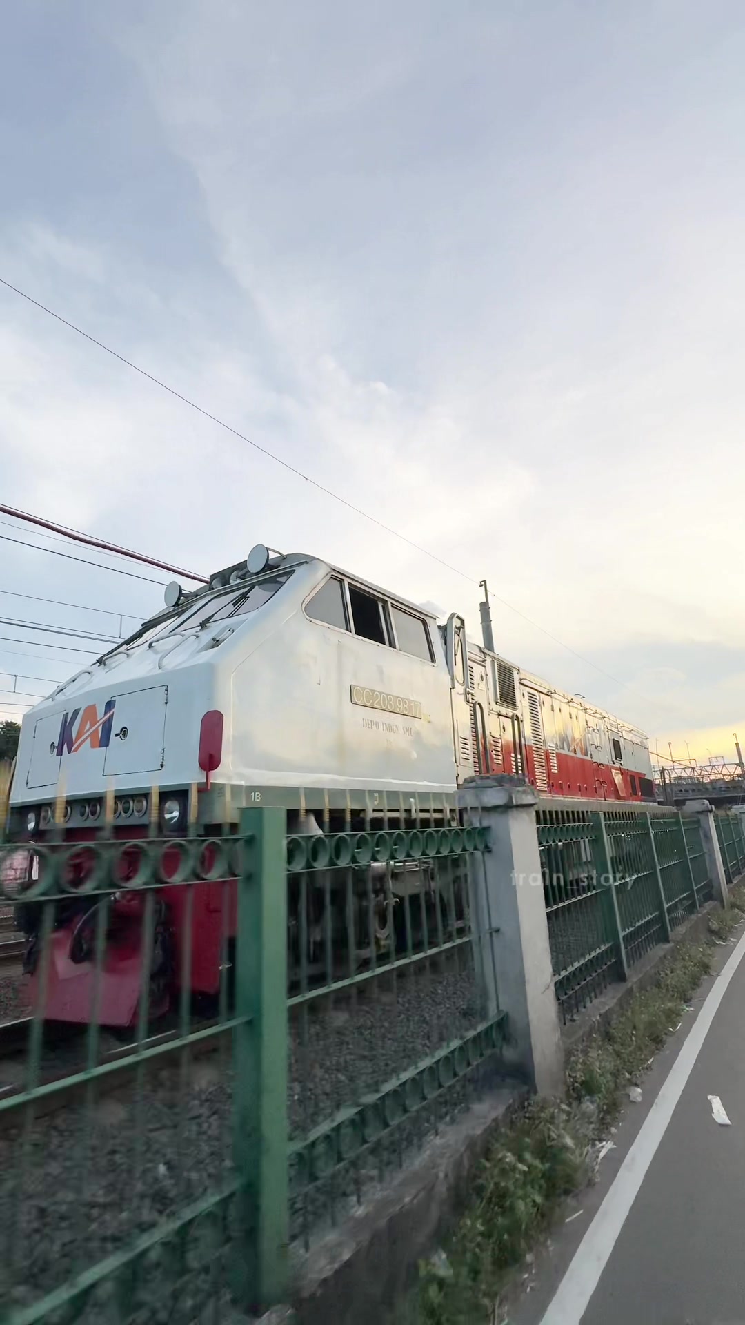 @Train_Story