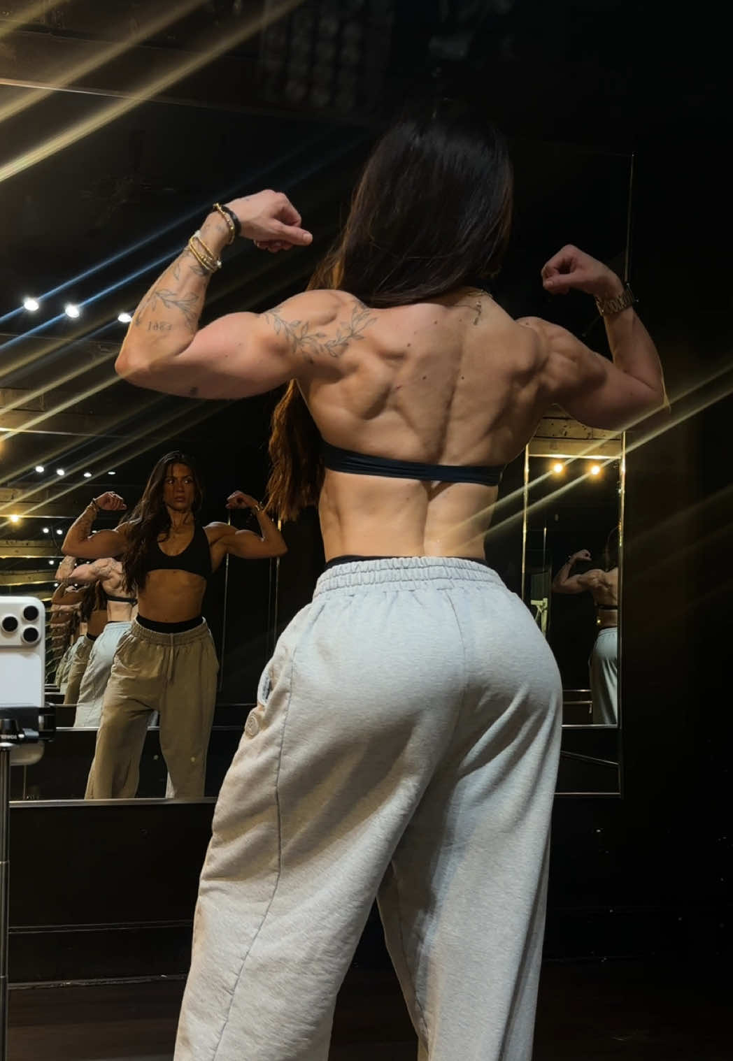 @jadyncasto