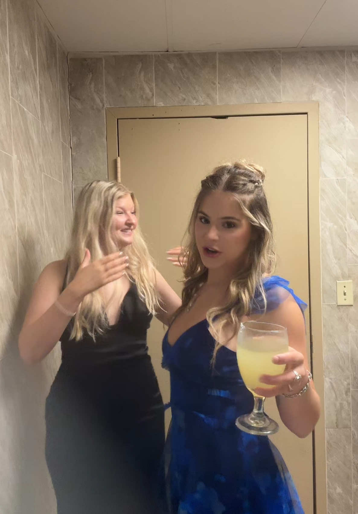 @Carina