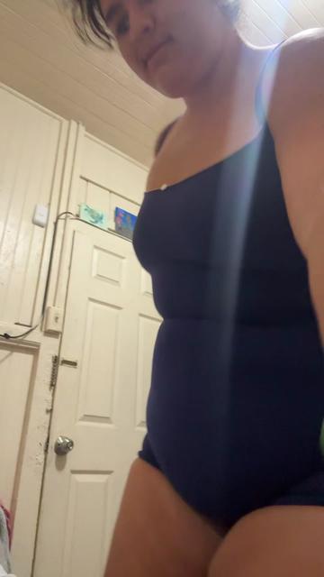 @traumatizedbhaddie