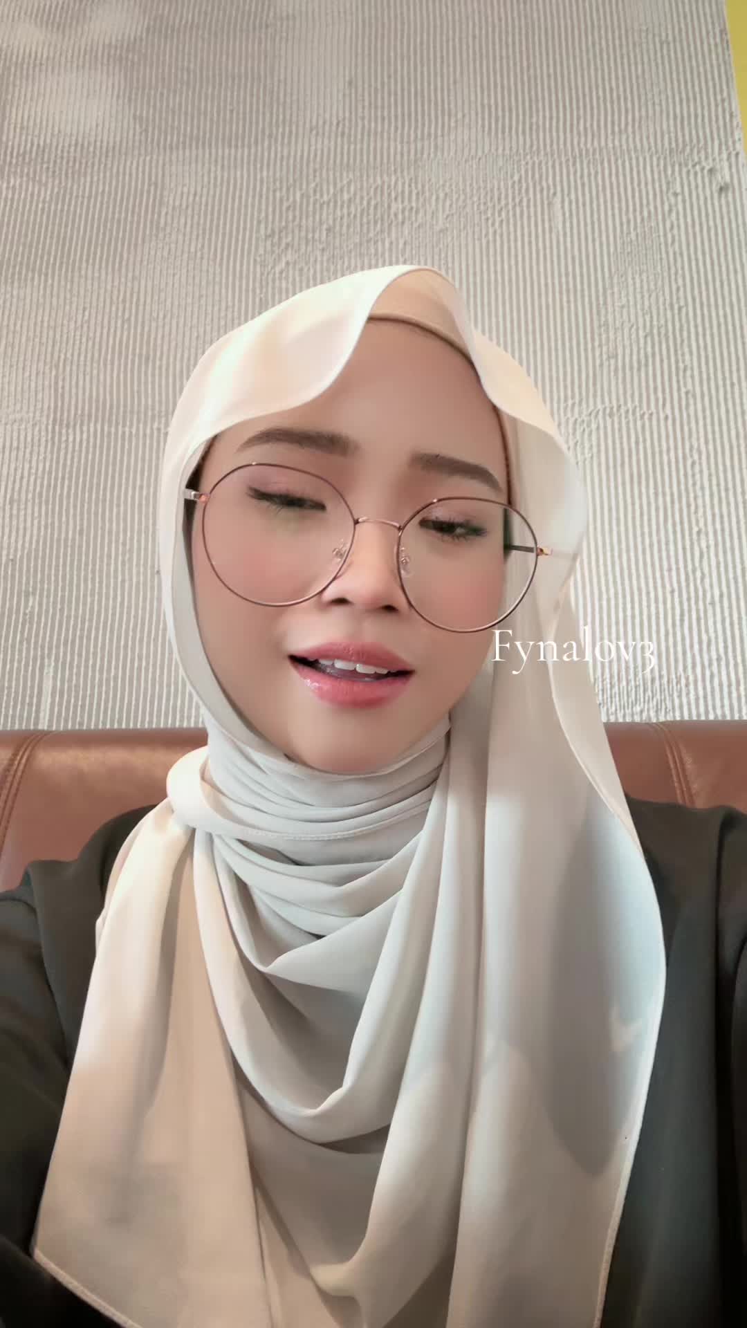 @Fyna