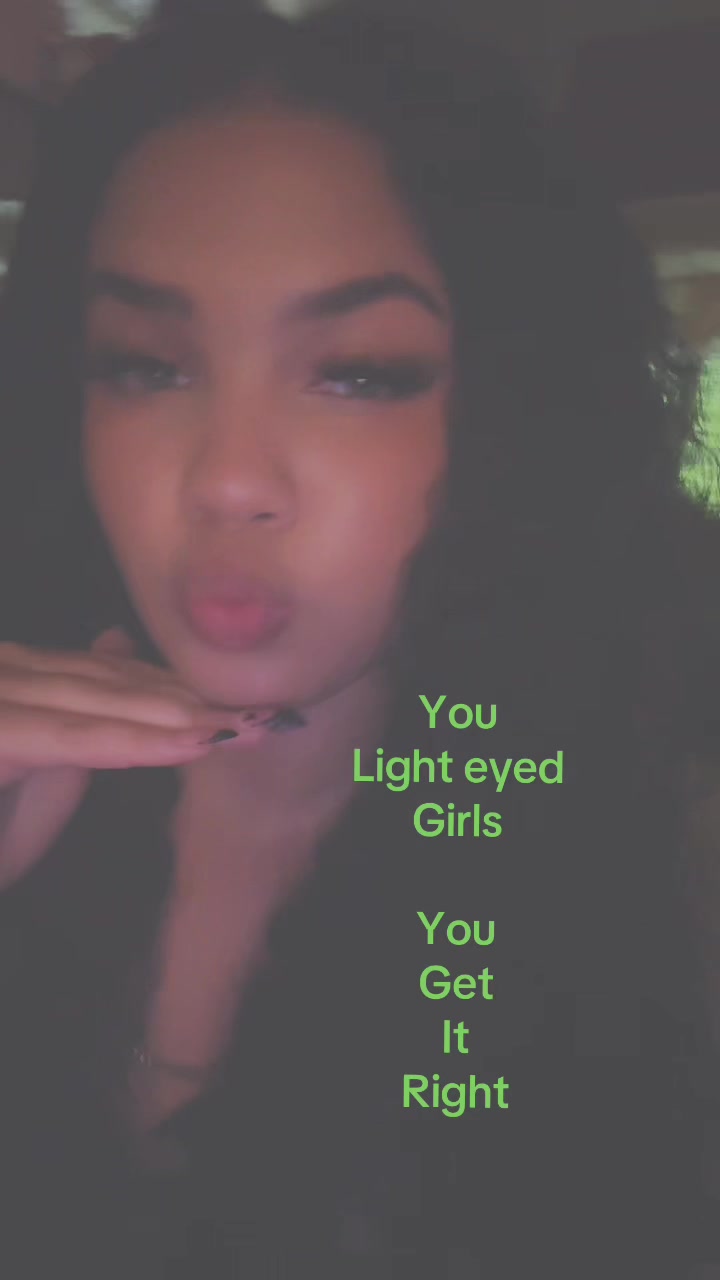 @Bella