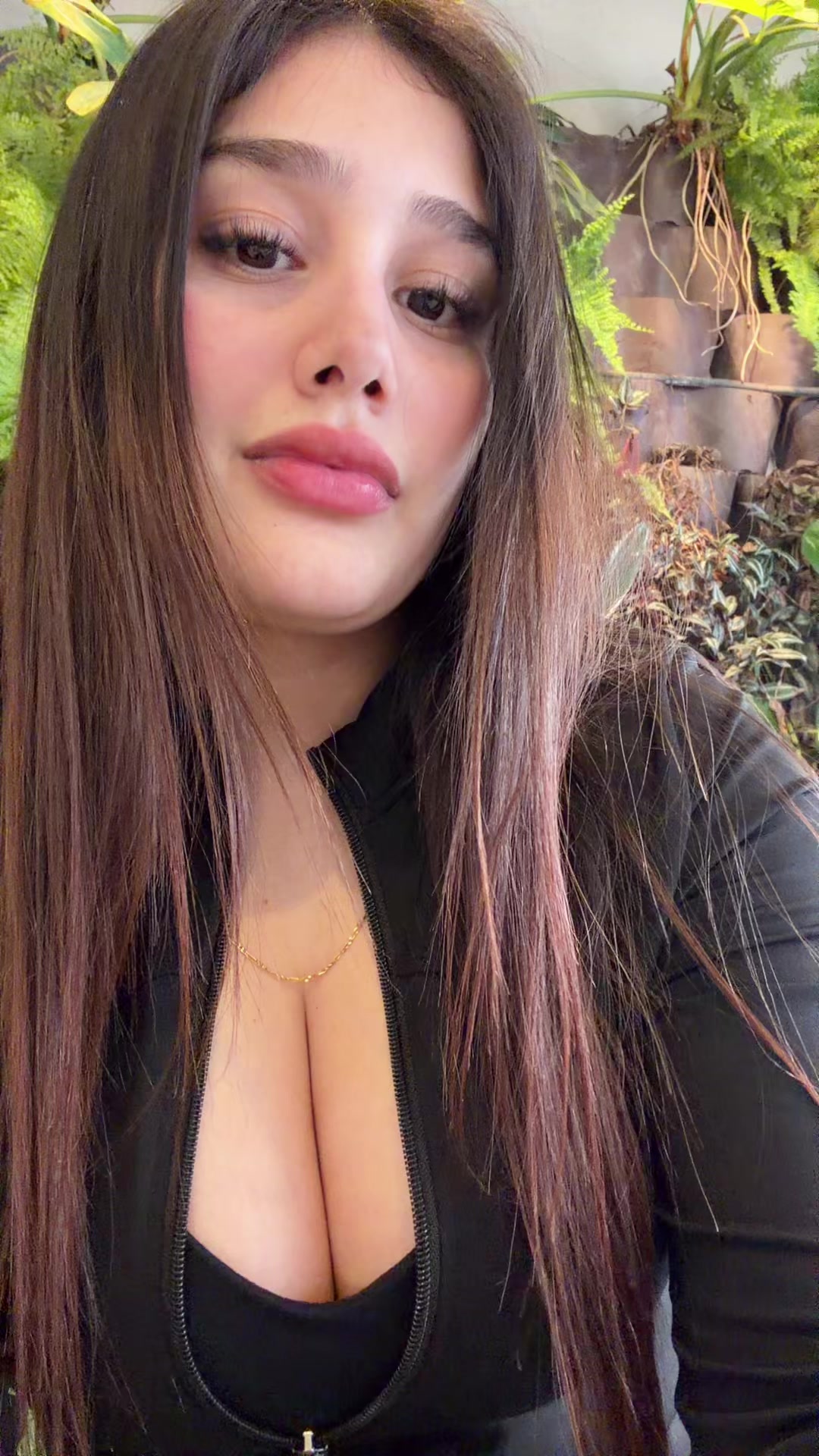 @Rochinav🩷