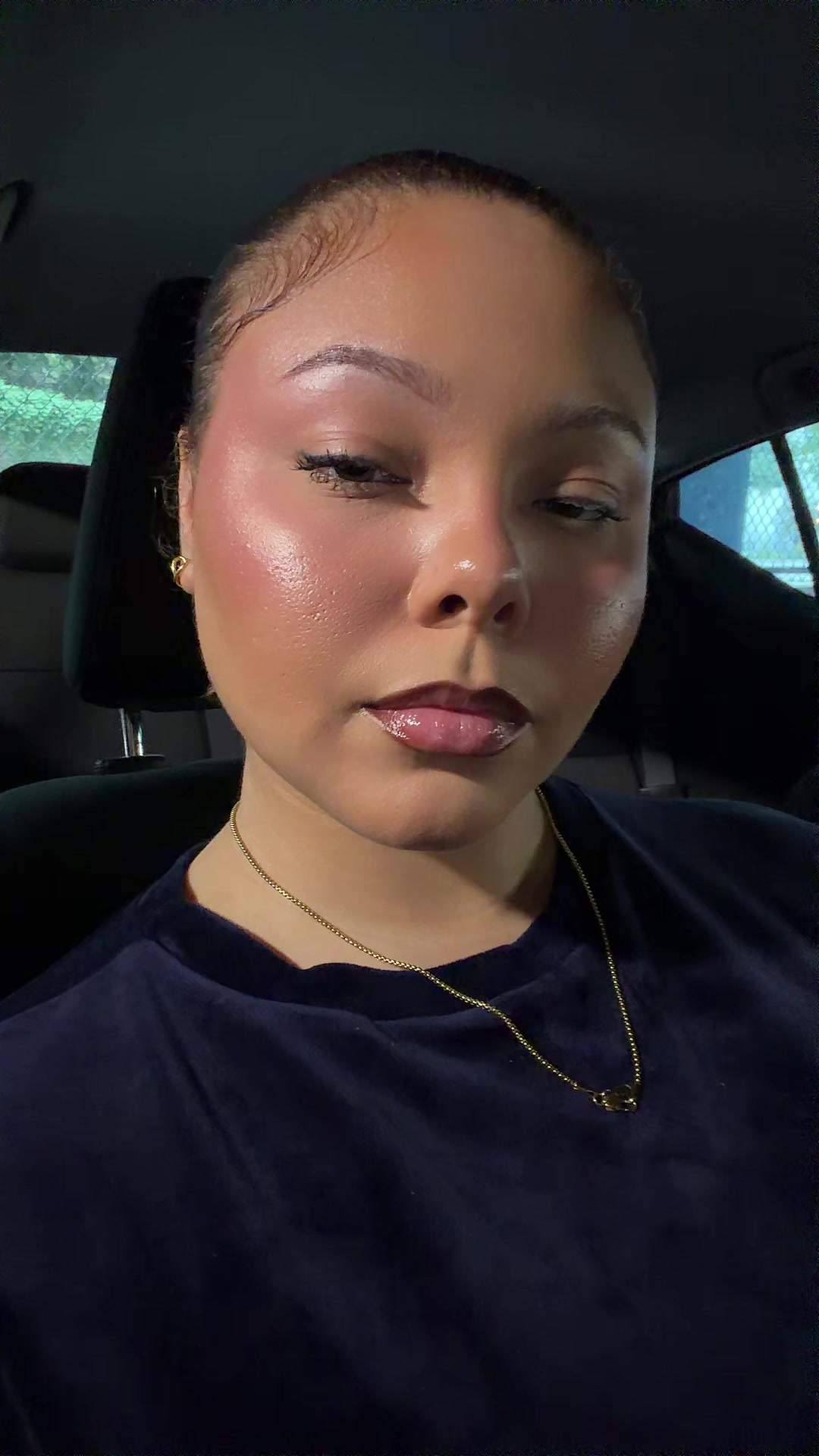 @shylynnzn