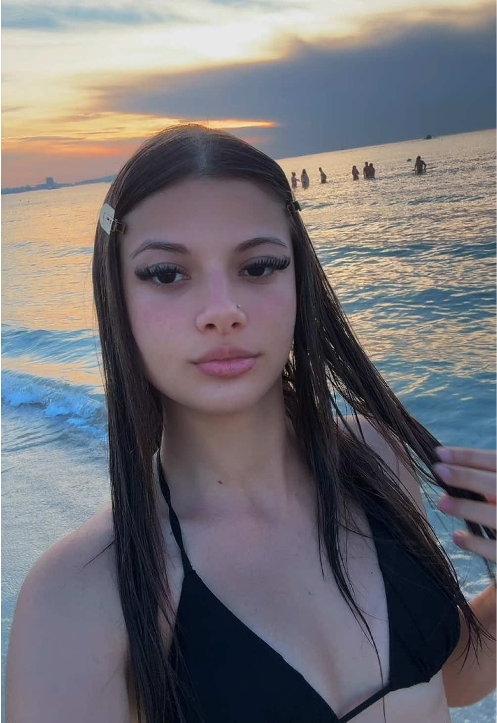 @𝖆𝖑𝖎𝖈𝖊👸🏻