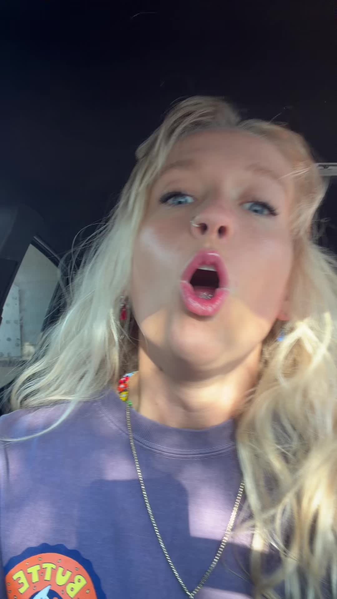 @rylie