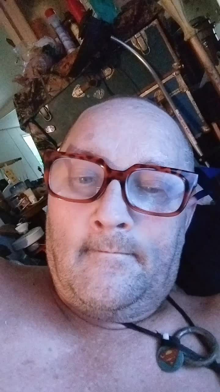 @Robert spakes bigsexy60