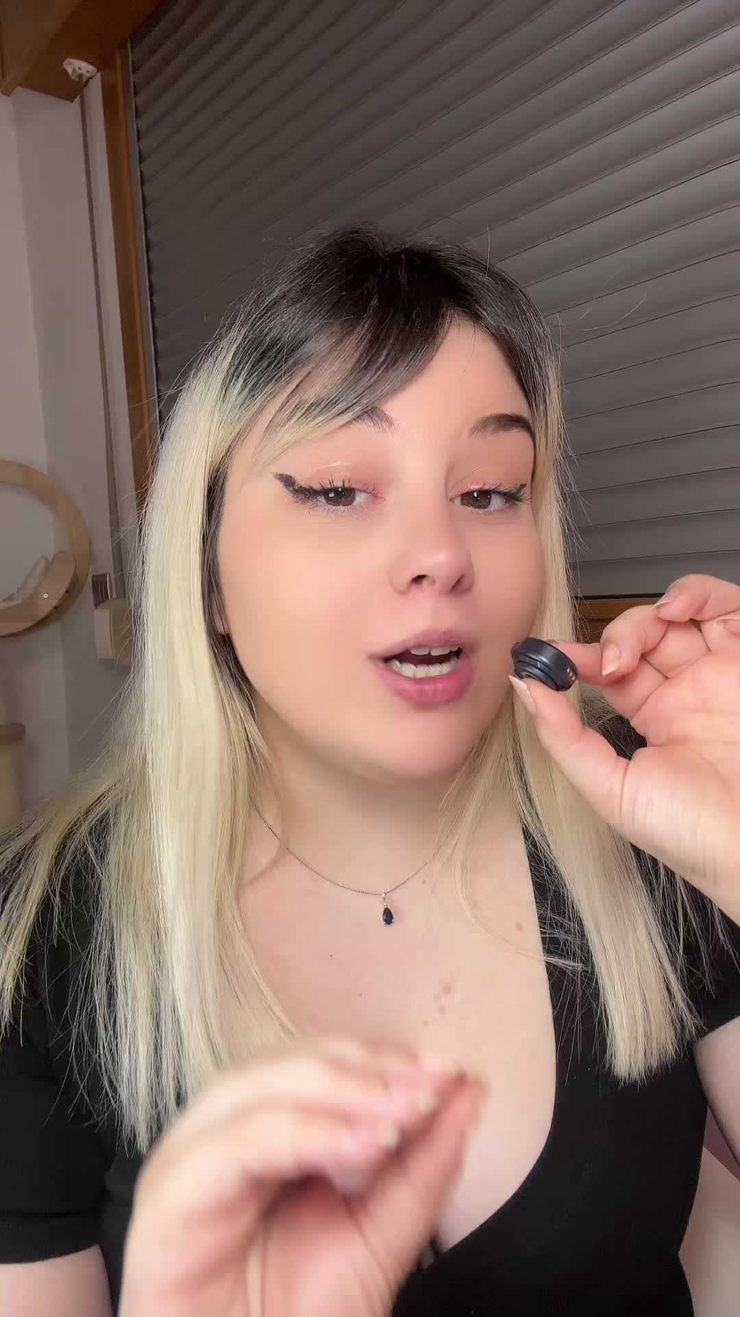 @- Alejandra  🐱💕