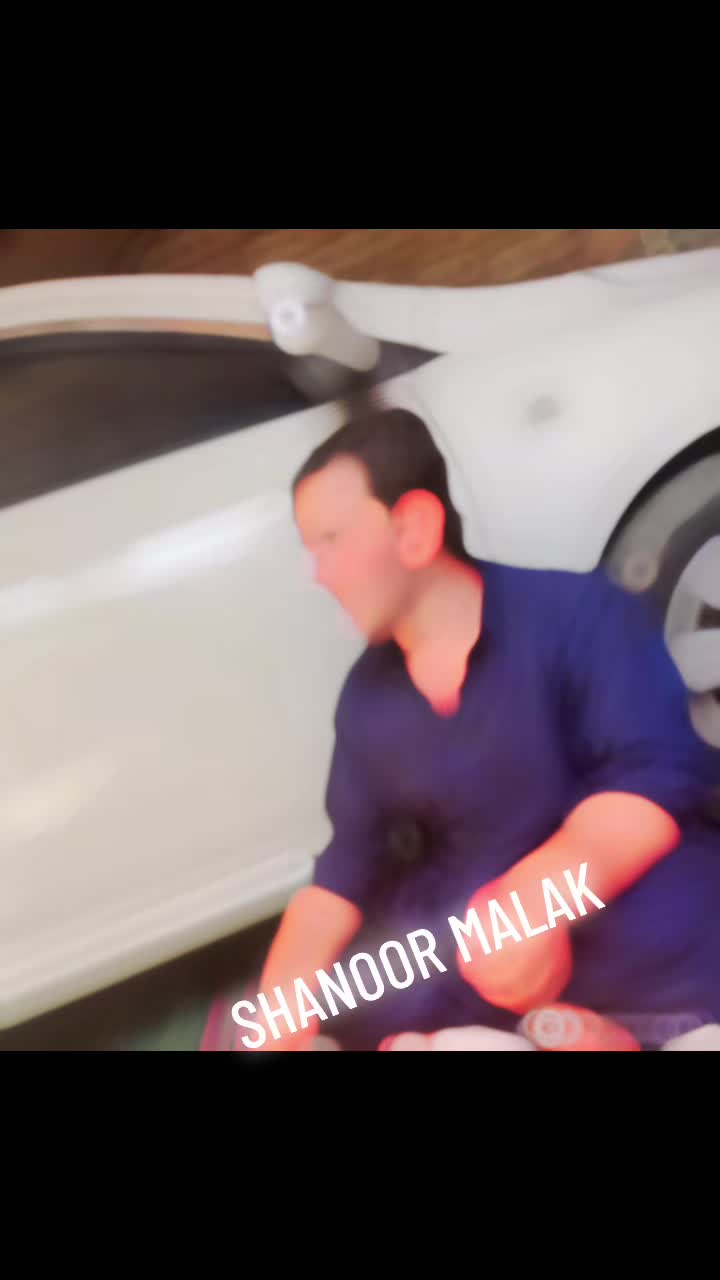 @MALAK SHANOOR😎😡😶🌫️