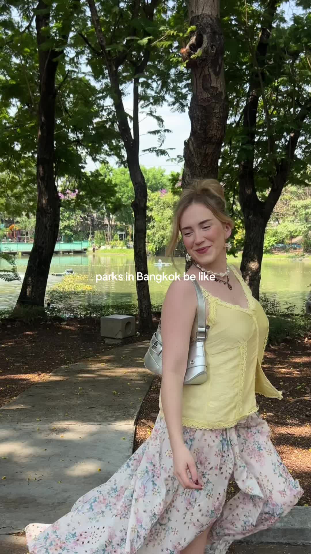 @Chloe | Life in Thailand