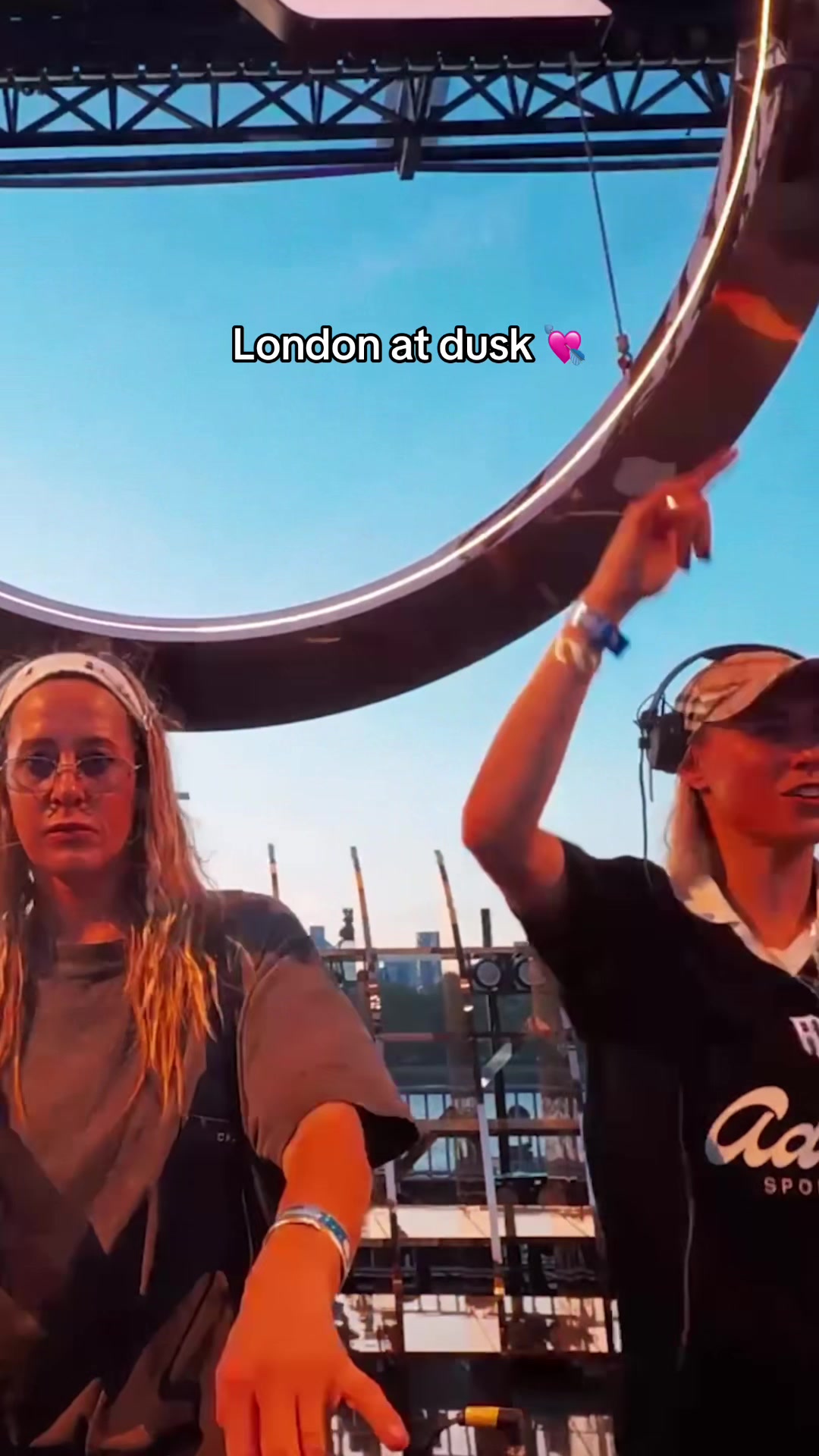@eliandfur