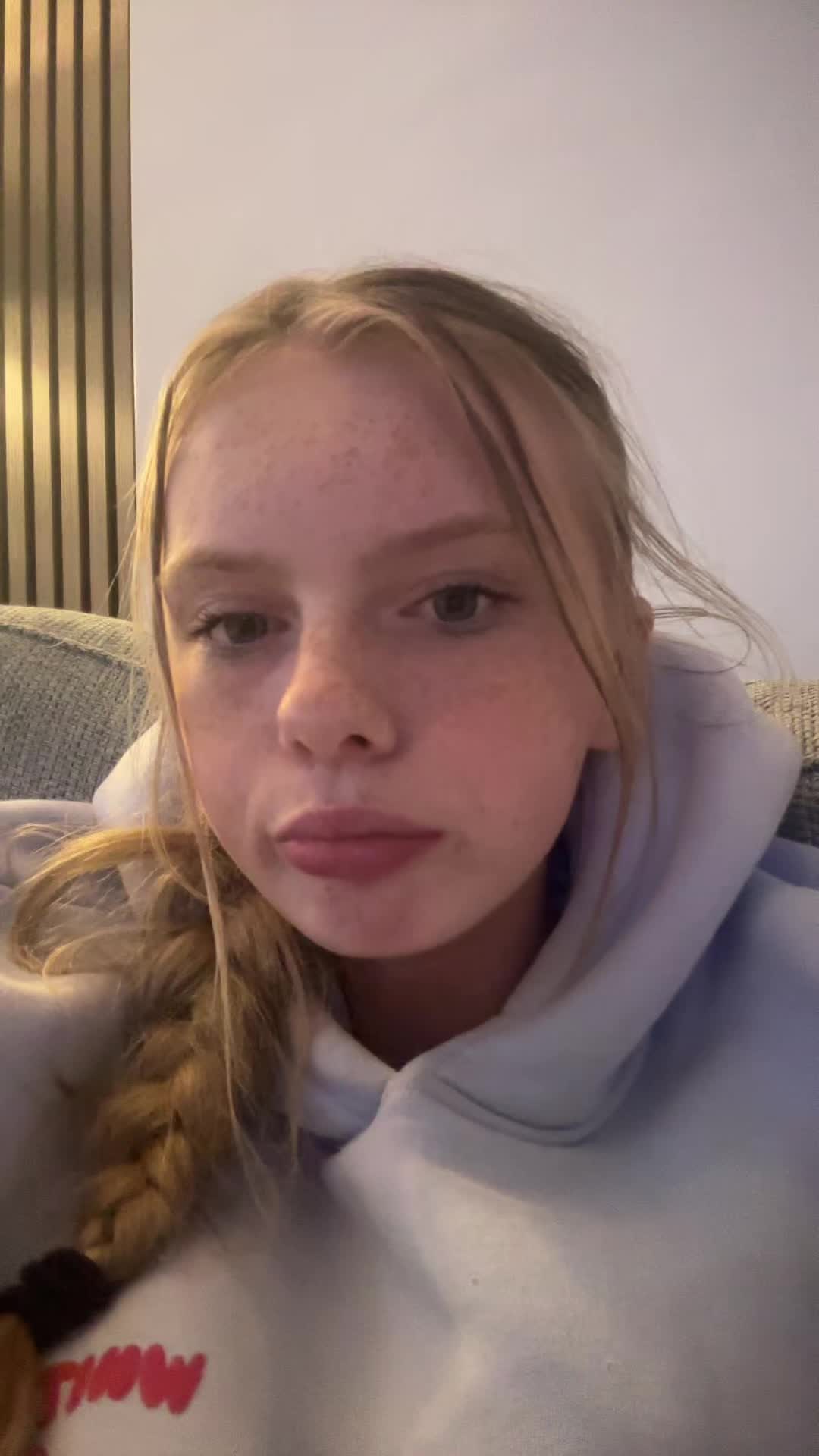 @𝐑𝐔𝐁𝐄𝐒𝐆𝐑𝐖𝐌🪩🌺