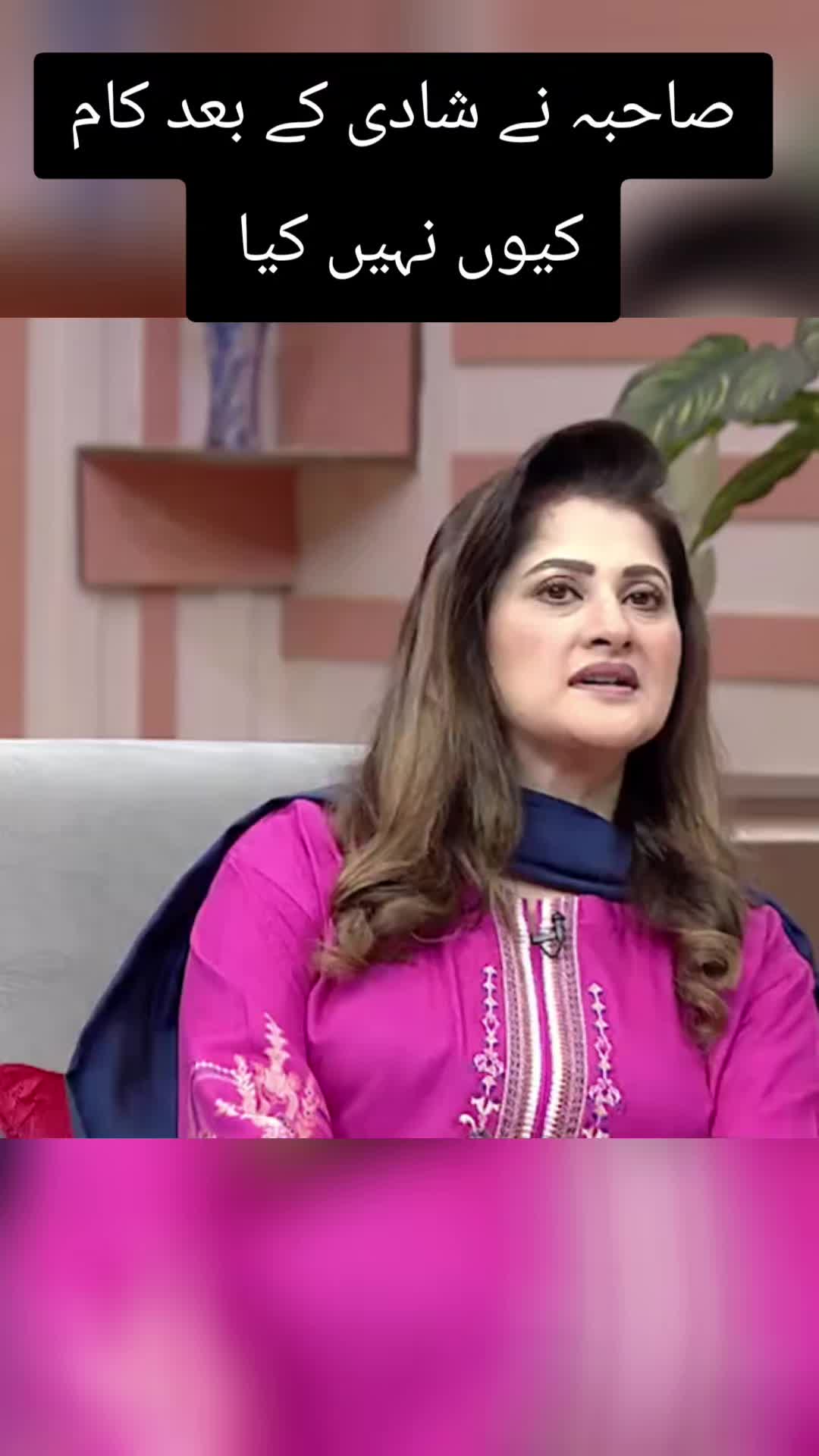 @Showbiz ki Duniya😍