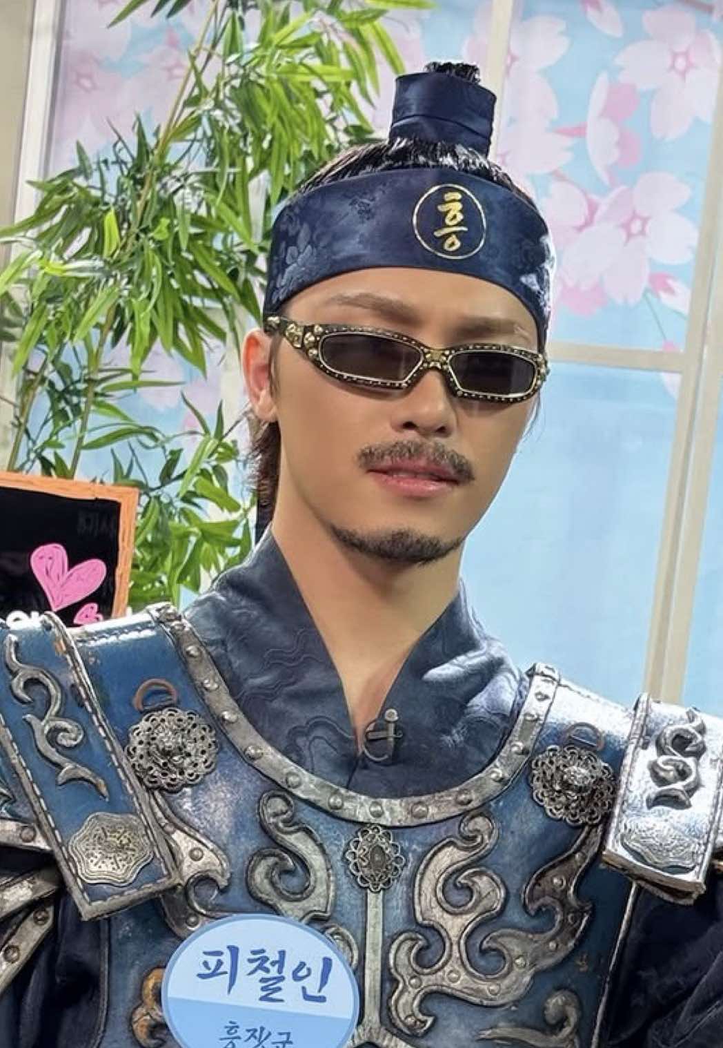@⁷⟭⟬BTSVT𖧷¹³