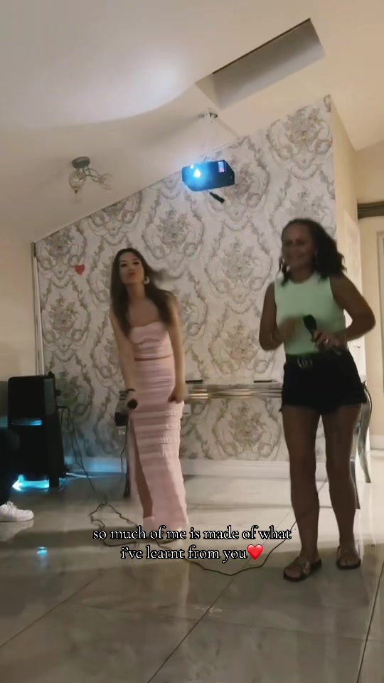 @mia.xrose0
