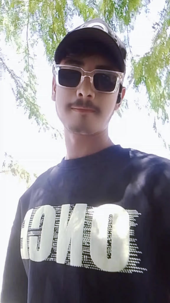 @Milan Kanwar๐ฆ๐๐น๐ฉโค๏ธ๐๐ฉ