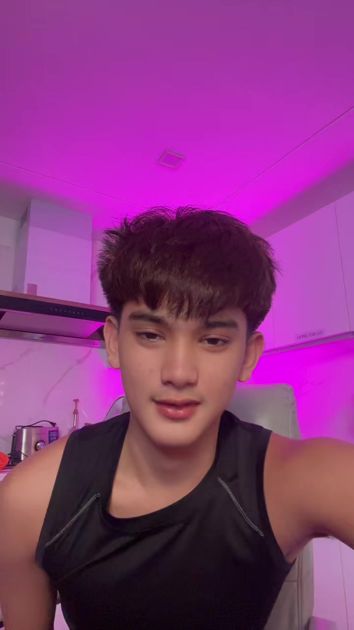 @Neinei💫