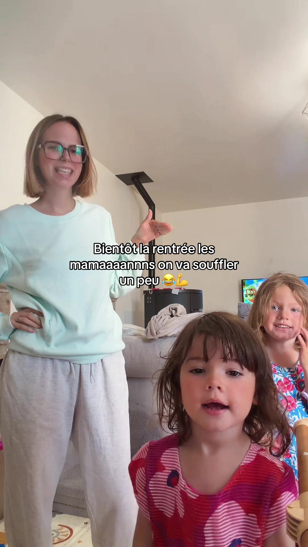 @Unamourtriple | Mom x4