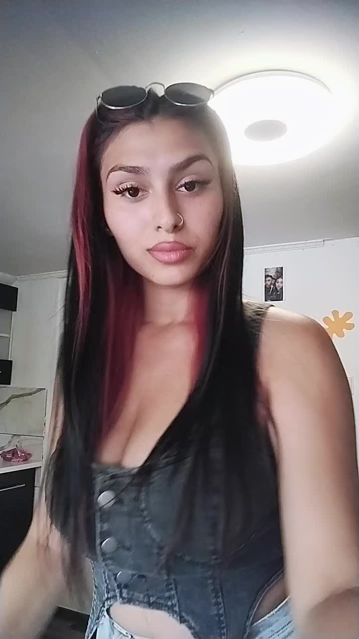 @Amira Maria