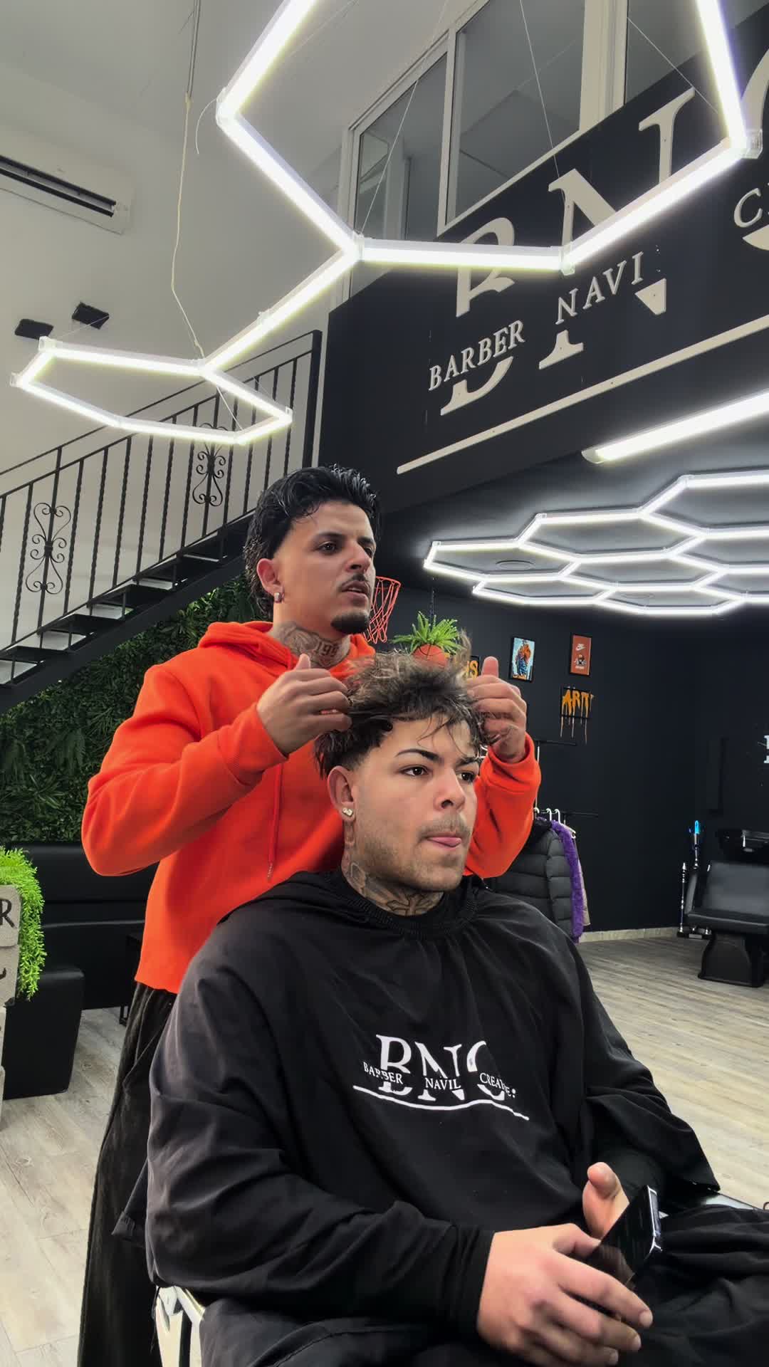 @BARBER NAVIL CREATIVE 💈