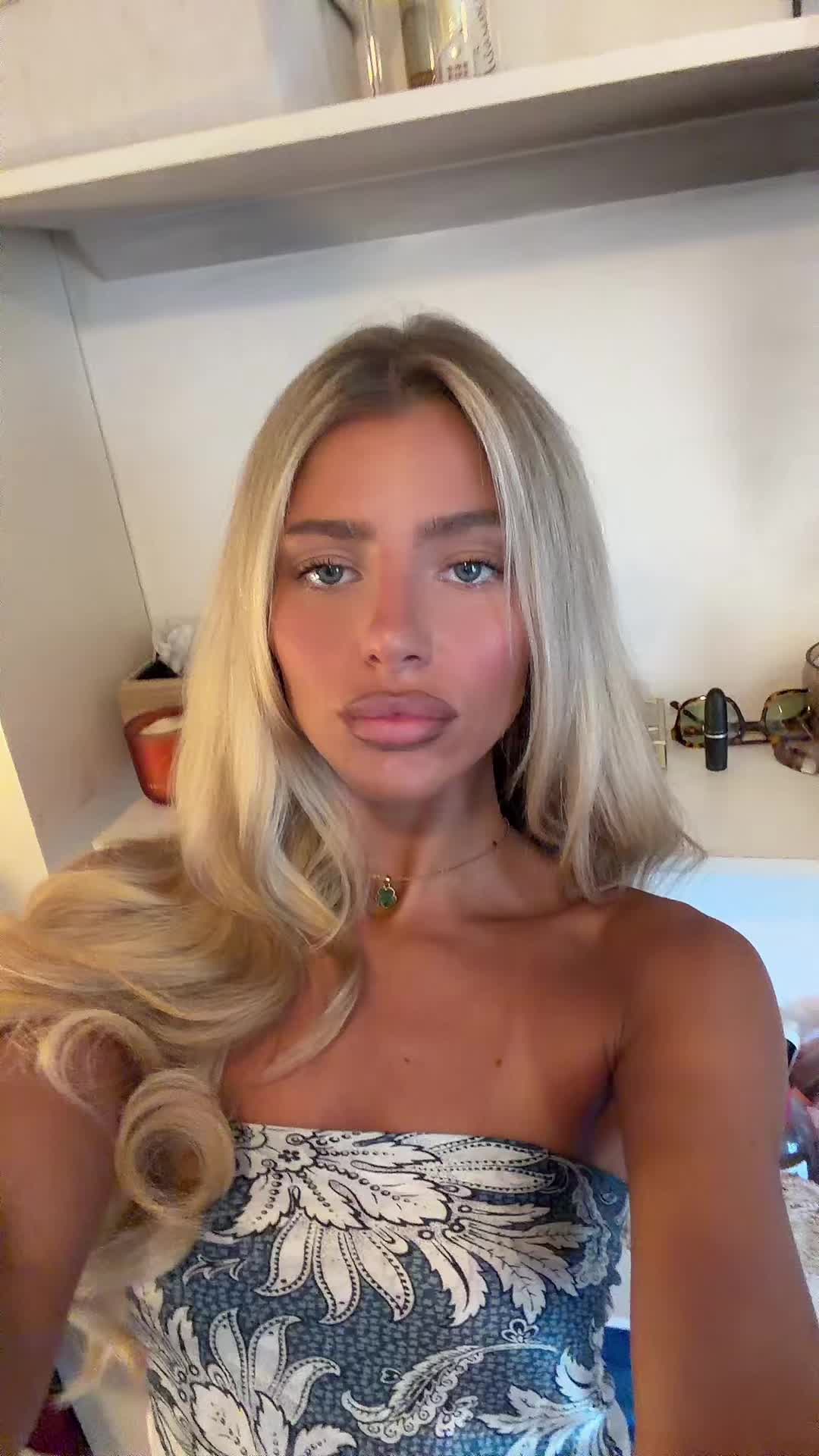 @Cami