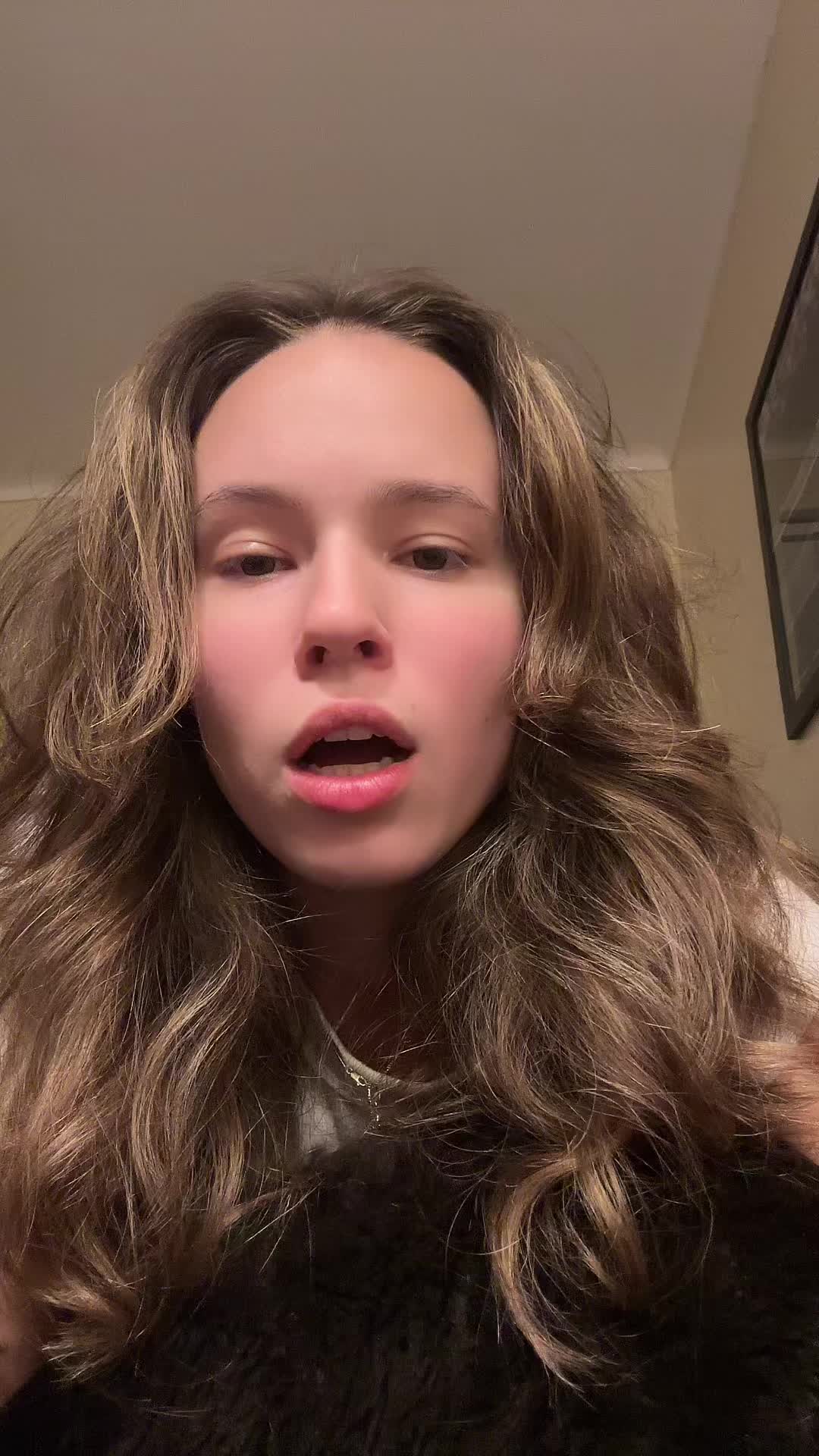 @<3